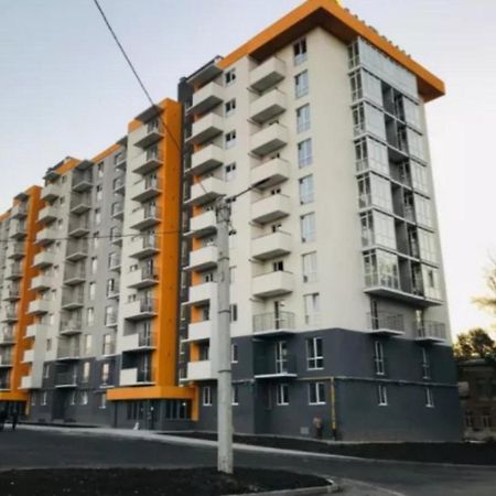 חארקיב Апартаменты Дворец Спорта Новострой Маршал מראה חיצוני תמונה